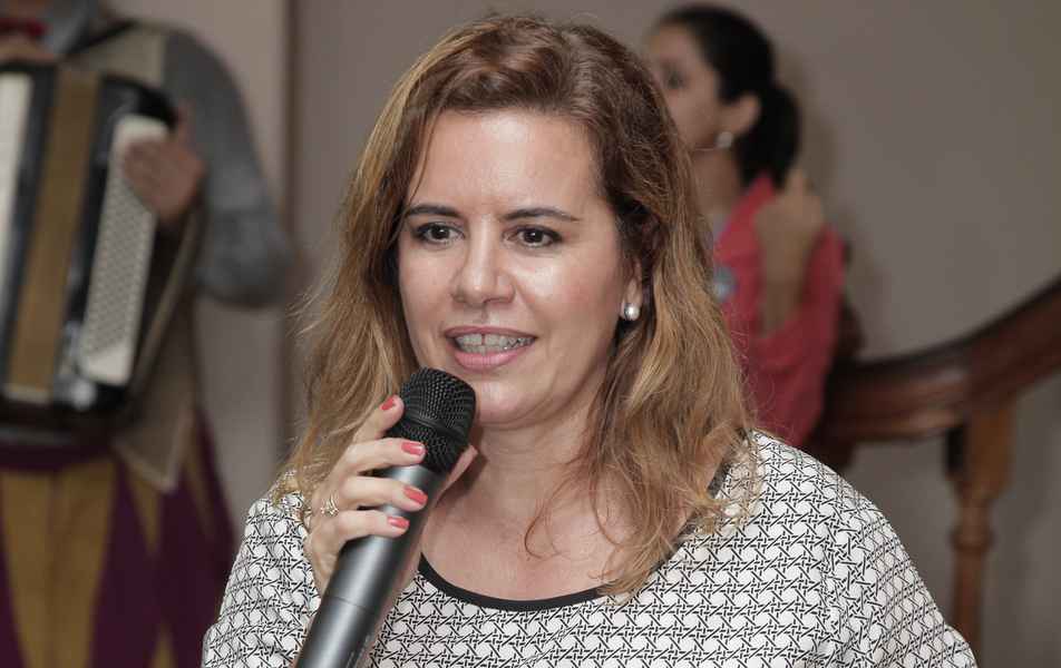 Vice-reitora Sandra Regina Goulart Almeida