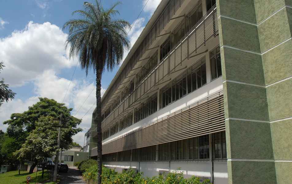 Prédio da Escola de Educação Física, Fisioterapia e Terapia Ocupacional