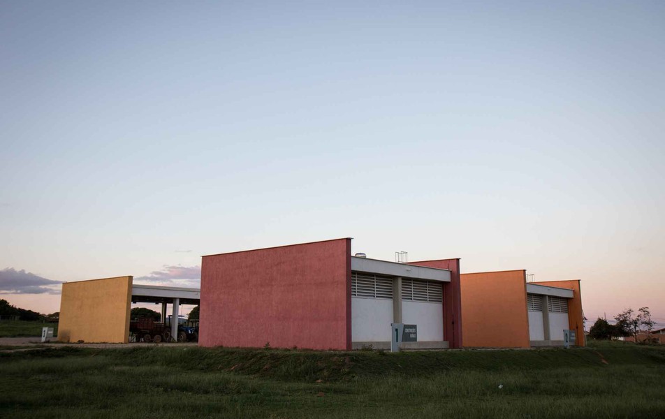 Laboratórios de Construções Rurais e de Mecânica e Mecanização do Instituto de Ciências Agrárias (ICA) do campus Montes Claros