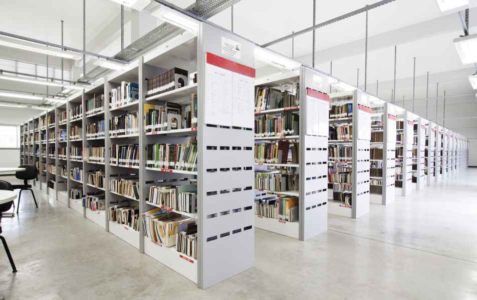 Biblioteca da Faculdade de Ciências Econômicas (Face)