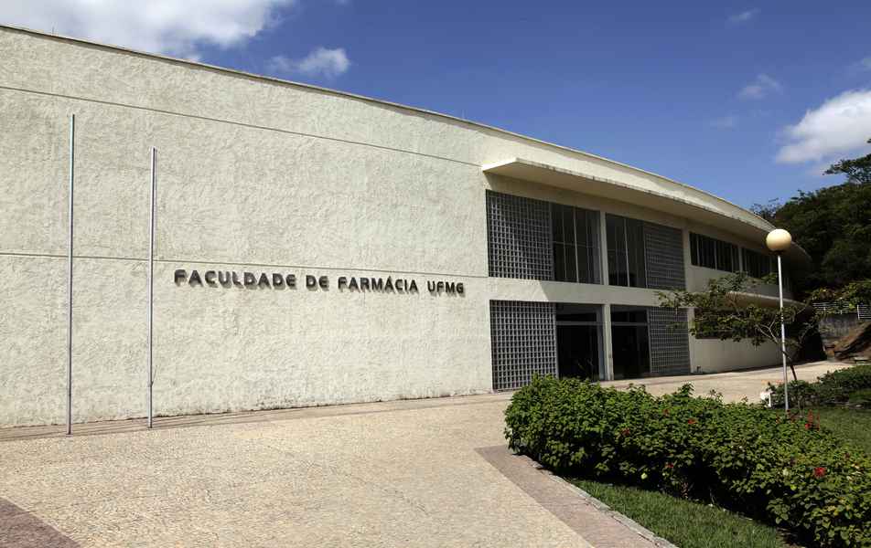 Faculdade de Farmácia