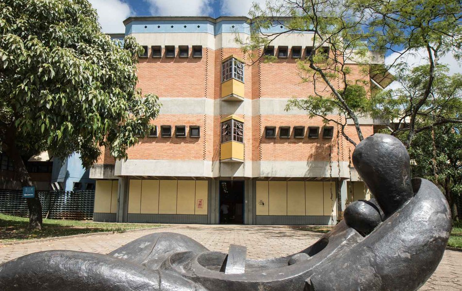 Escola de Belas-Artes (EBA)