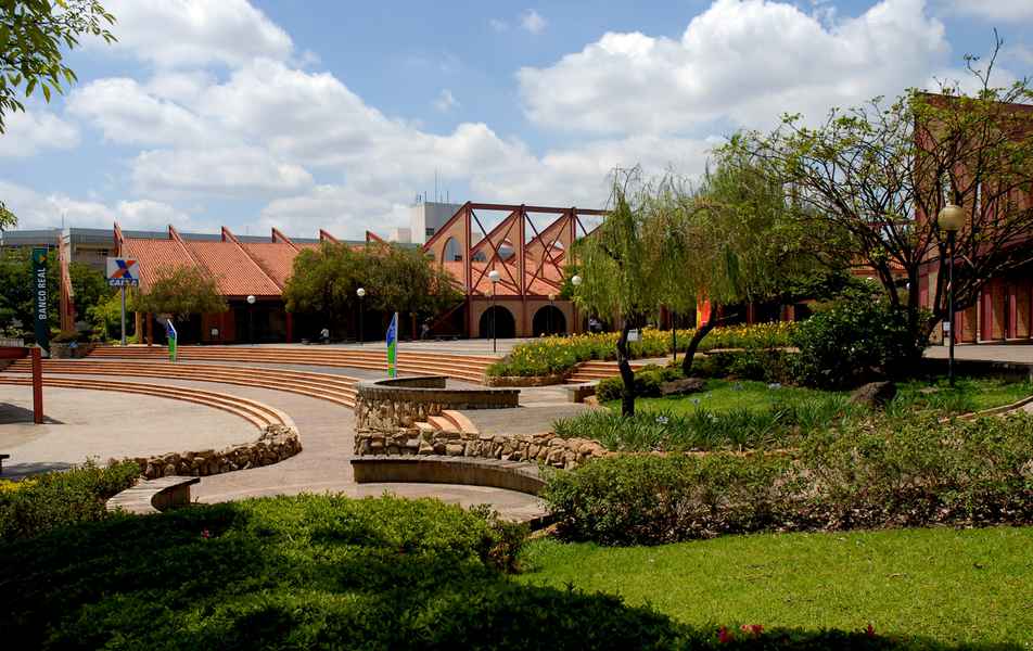 Praça de Serviços